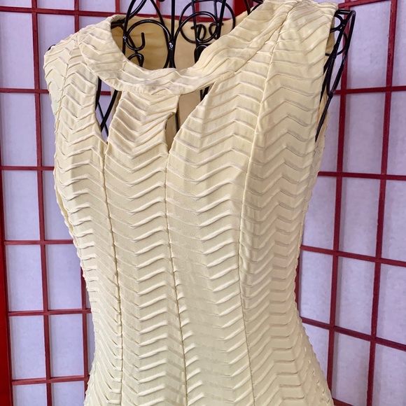 ❀𝐸𝑛𝑓𝑜𝑐𝑢𝑠 𝑆𝑡𝑢𝑑𝑖𝑜~𝐹𝑖𝑡&𝐹𝑙𝑎𝑟𝑒 𝐷𝑟𝑒𝑠𝑠~𝑆𝑖𝑧𝑒4❀ - Picture 3 of 11